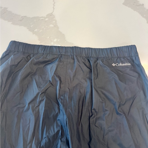 Men's COLUMBIA Black Relaxed Fit Joggers - Picture 9 of 12